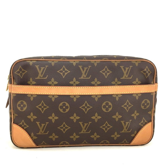 Louis Vuitton Handbags - Auth Louis Vuitton Compiegne Clutch 96LCL149